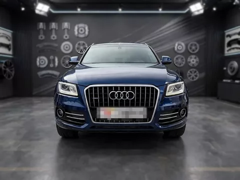 AUDI Q5 Q5 2.0TDI quattro Attraction S-Tronic 177
