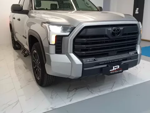 TOYOTA Tundra TOYOTA Tundra Todoterreno Automático de 4 Puertas