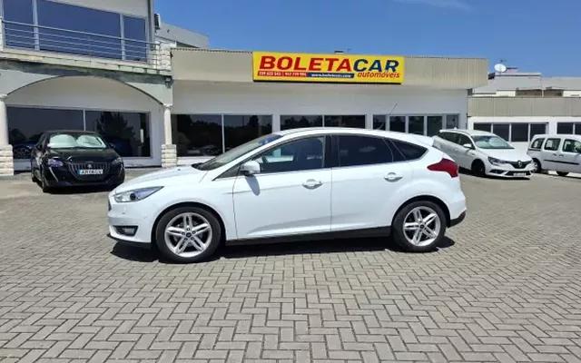 Ford Focus 2017 1.0 EcoBoost Titanium