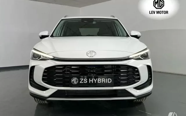 MG ZS Hybrid+ Luxury