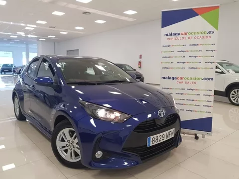 TOYOTA Yaris Yaris 120H 1.5 Business Plus
