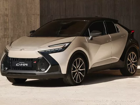 TOYOTA C-HR C-HR 125H Active