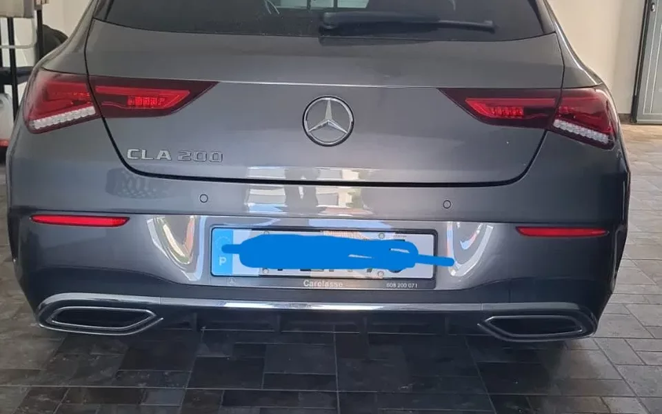 Mercedes-Benz CLA 200 Shooting Brake AMG Line Aut.