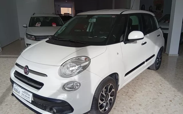 FIAT 500L FIAT 500L Pequeño Manual de 5 Puertas