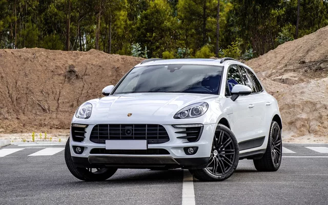 Porsche Macan S