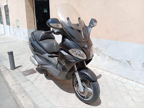 PIAGGIO X9 125 EVO