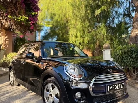 MINI 5 Portas Cooper D Seven