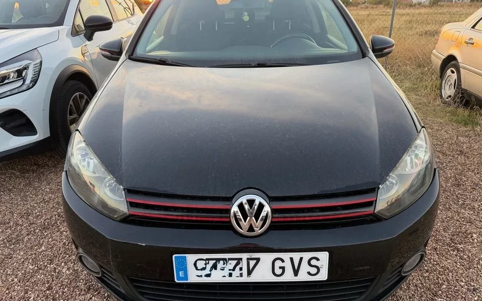 VOLKSWAGEN Golf Volkswagen 1.6 TDI 105 DSG Advance BMotion Tech