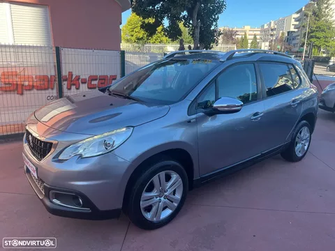 Peugeot 2008 1.2 PureTech Style