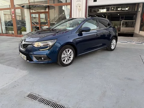 RENAULT Mégane Mégane 1.5dCi Energy Zen 81kW - 11575€ en Palencia