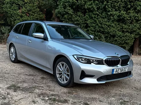 BMW 330 e Line Sport Auto
