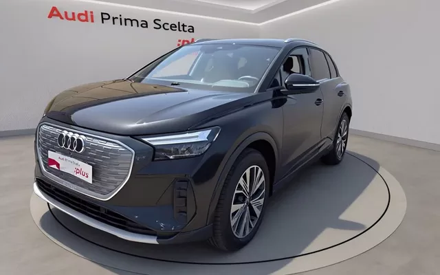 AUDI Q4 e-tron 45 business advanced