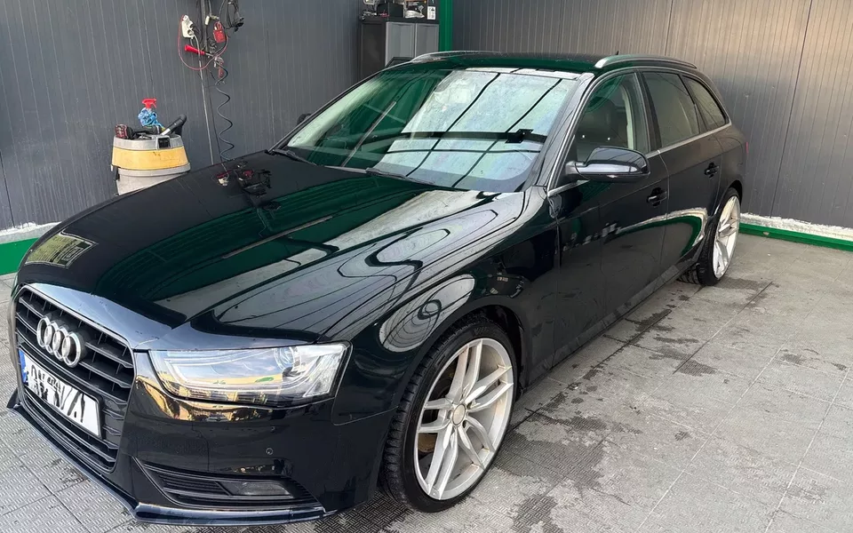 Audi A4 Avant