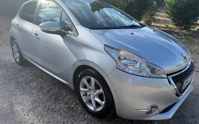 Peugeot 208 1.4 HDi Allure
