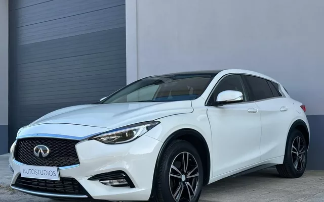 Infiniti Q30 1.5d DCT Business