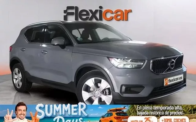 VOLVO XC40 XC40 T3 Momentum Aut.