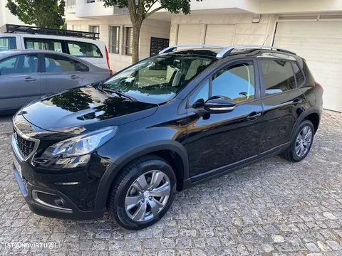 Peugeot 2008 1.2 PureTech Style