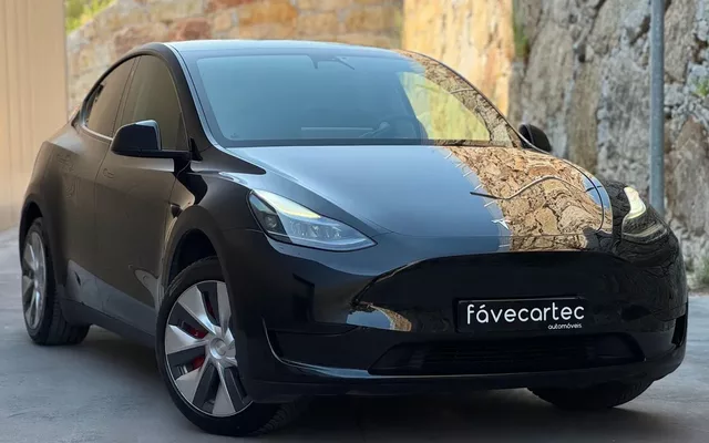 Tesla Model Y Tração Traseira