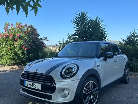 MINI 5 Portas Cooper D Seven Chili