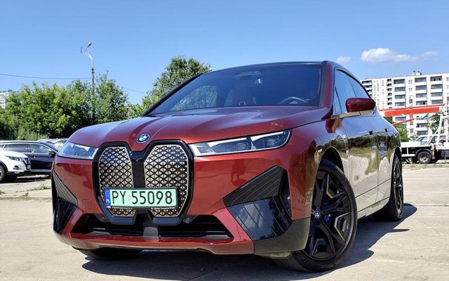 BMW IX 2023