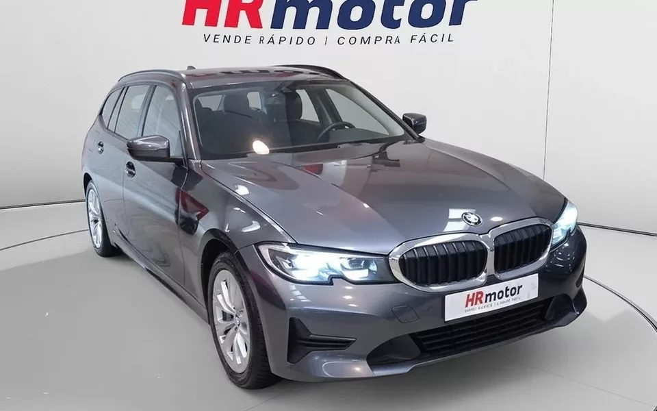 BMW Serie 3 318dA Touring