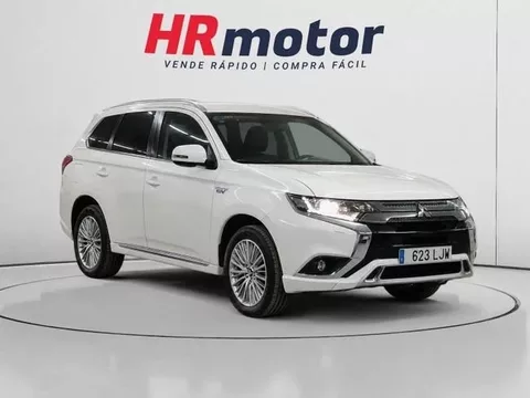 MITSUBISHI Outlander 2.4 PHEV Motion 4WD Auto 165 kW (224 CV)