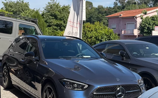 Mercedes-Benz C 300 de AMG Line