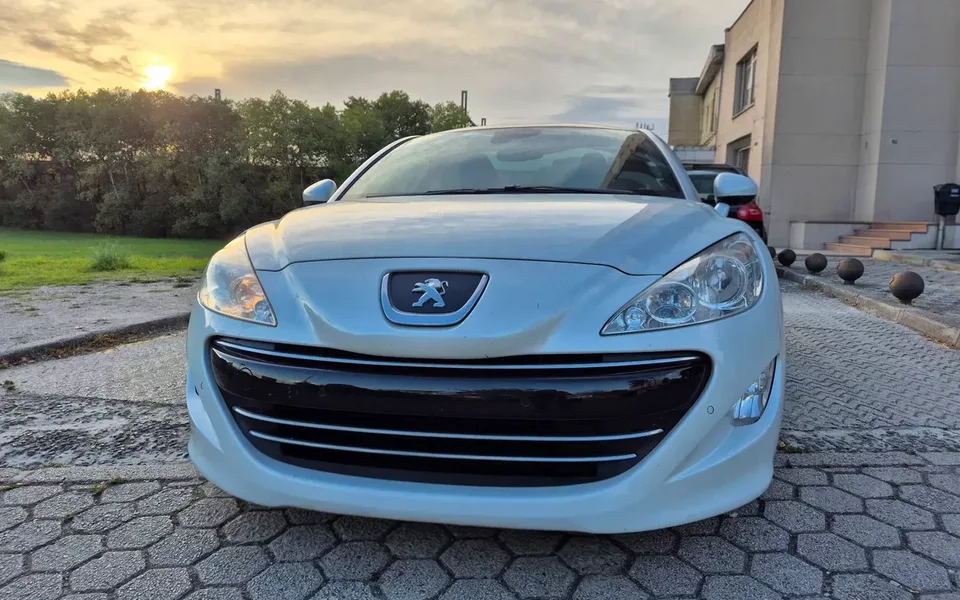 Peugeot RCZ 1.6 155 THP