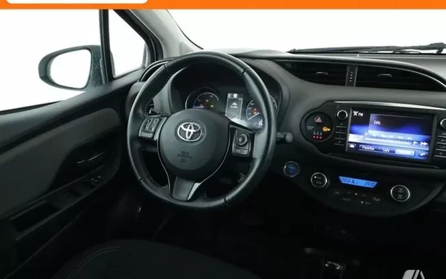 TOYOTA Yaris Yaris Hybrid 1.5 Active