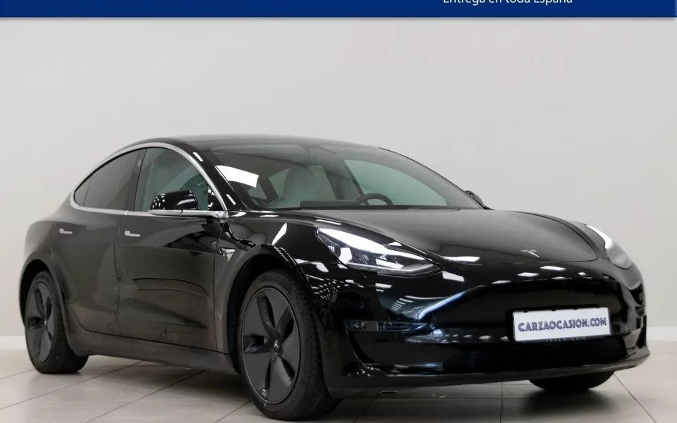 TESLA Model 3 Gran Autonomía RWD