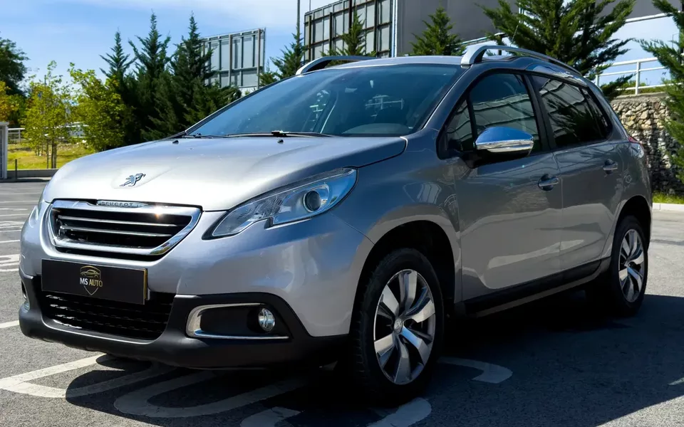 Peugeot 2008 1.2 VTi Active