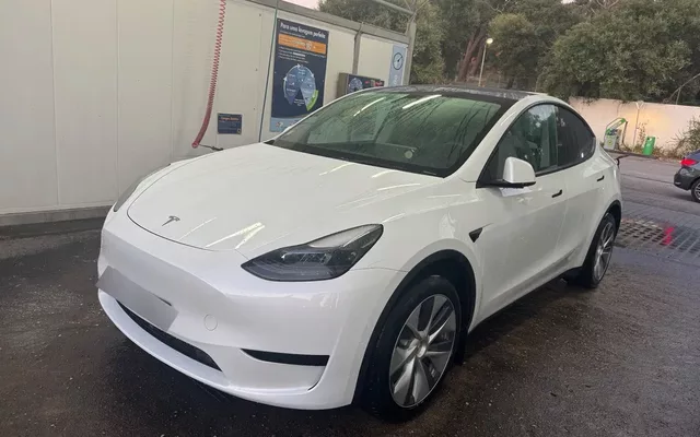 Tesla Model Y Tração Traseira