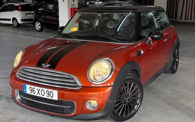 MINI 3 Portas