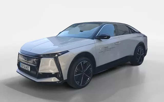 DS Nº8 97.2 kWh Long Range Jules Verne