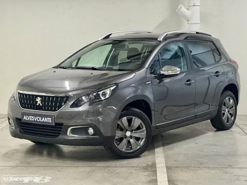 Peugeot 2008 1.2 PureTech Style