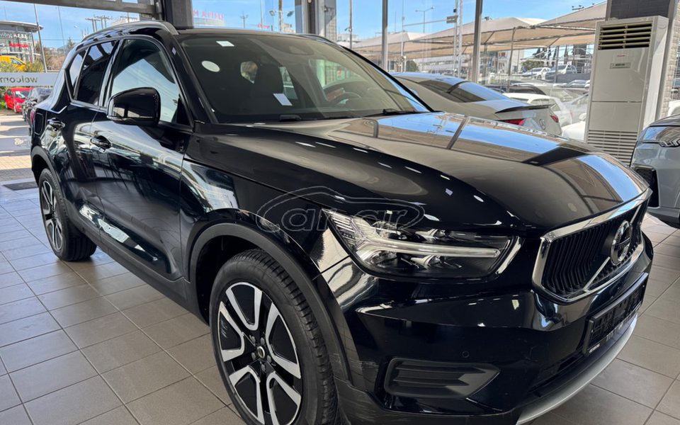 Volvo XC40 2021 1.5 T3 163PS MOMENTUM AUTOMATIC