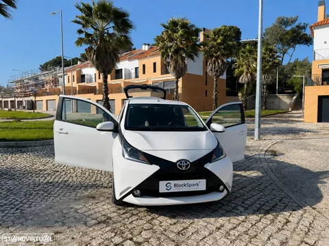 Toyota Aygo 1.0 X-Play