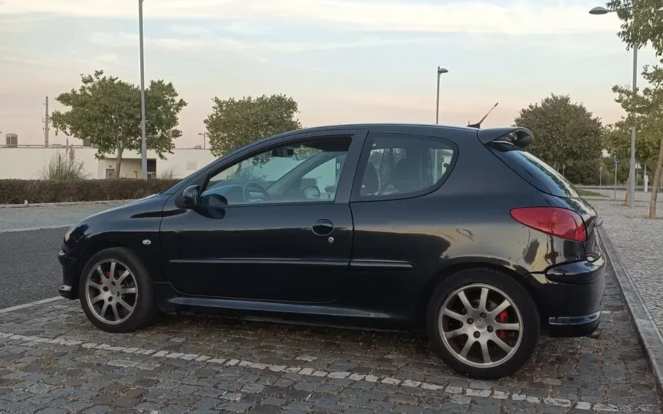 Peugeot 206 1.6 HDi S16