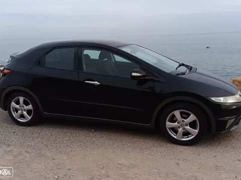 Honda Civic 1.4 i-VTEC Sport Edition