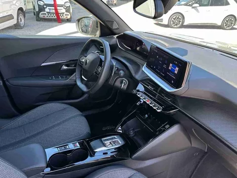 PEUGEOT - 2008 - 2008 1.2 Hybrid Allure e-DCS6