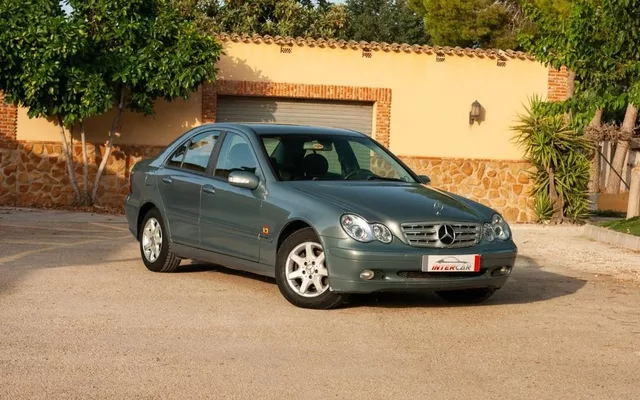 MERCEDES-BENZ Clase C C 200 CDI CLASSIC
