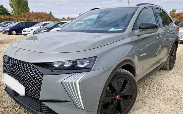 DS DS7 E-Tense Performance Line+ EAT8
