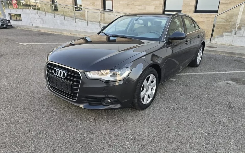 AUDI A6 A6 3.0TDI quattro S-Tronic 204