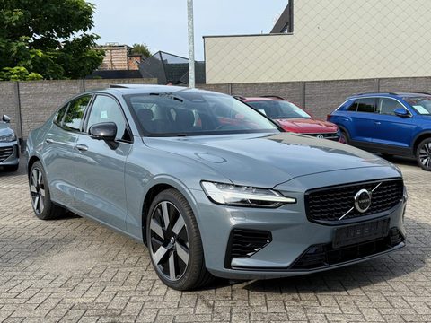 Volvo S60 T8 AWD Recharge Ultimate Dark