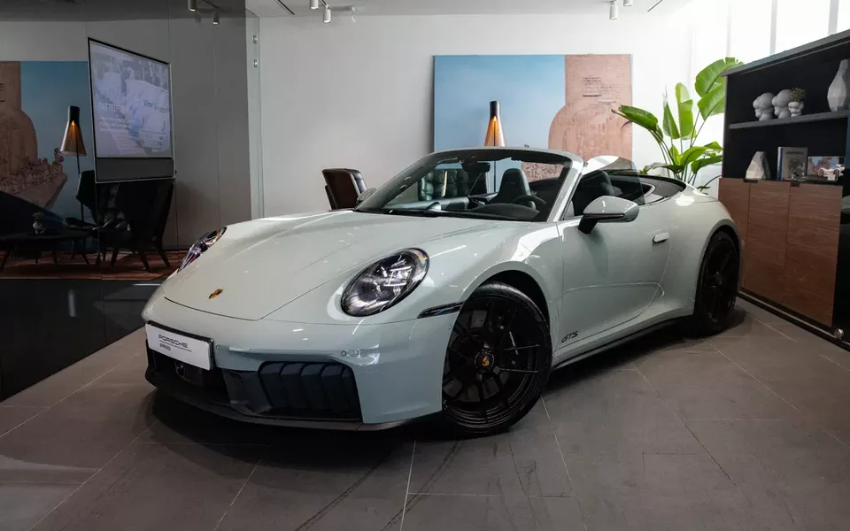 Porsche 911 (992) Carrera GTS