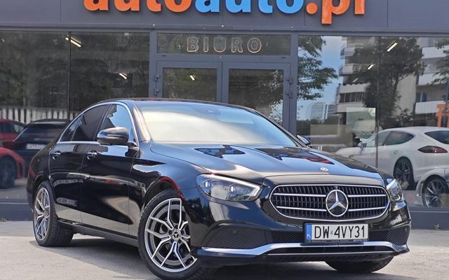 Mercedes E CLASS 2023