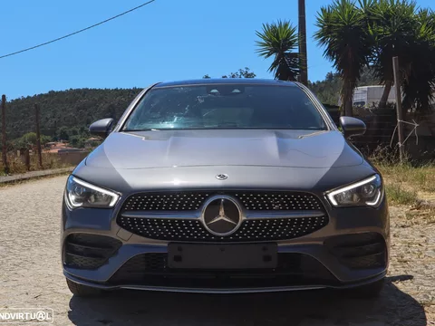 Mercedes-Benz CLA 250 e 8G-DCT AMG Line