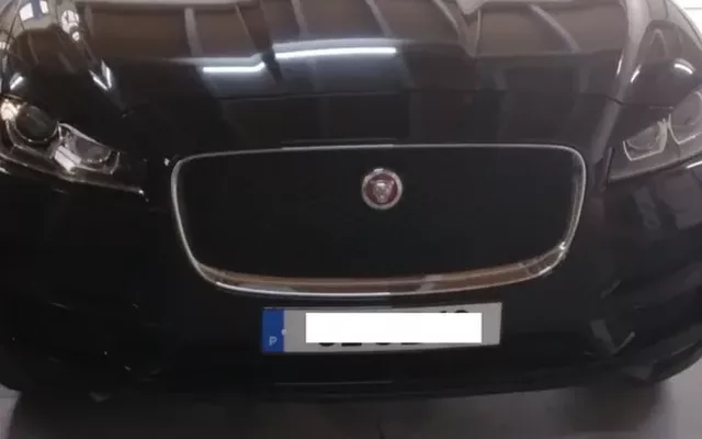 Jaguar F-Pace 2.0 i4D Pure AWD Aut.