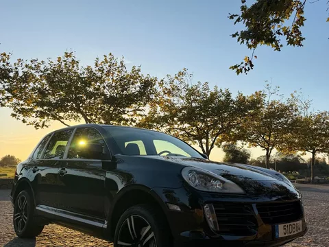 Porsche Cayenne Tiptronic
