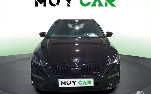 SKODA Octavia Octavia Combi 2.0 TSI RS DSG 180kW